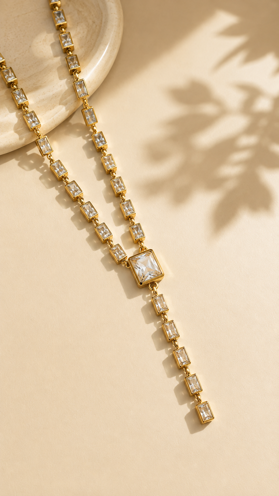 Éclat Drop Necklace