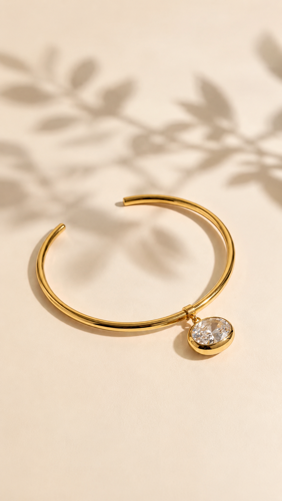 Round Gold Collar